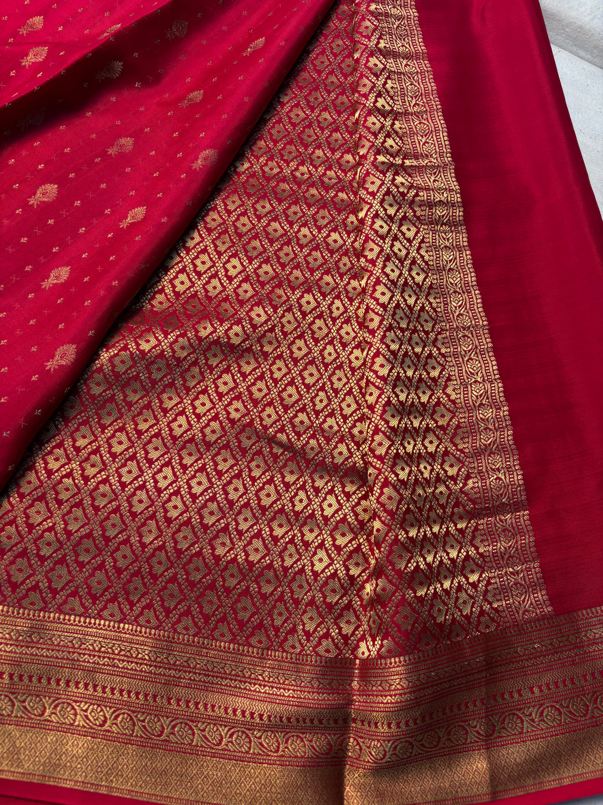 Emerald Vriksha Pure Mysore Silk Saree - Pink