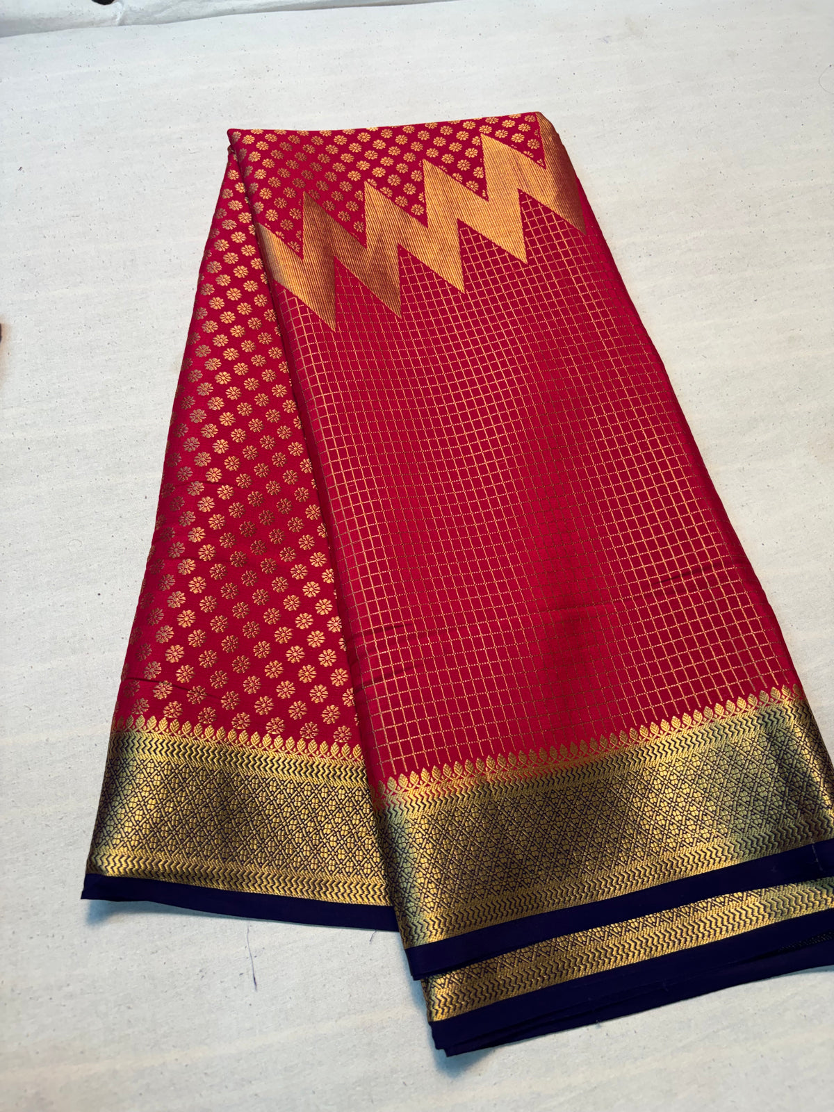 Rising boder Pure Mysore Silk Saree -  Pink