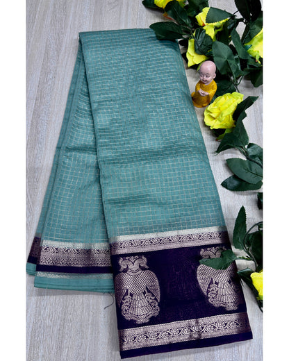 See green with blue gangabarunda boder