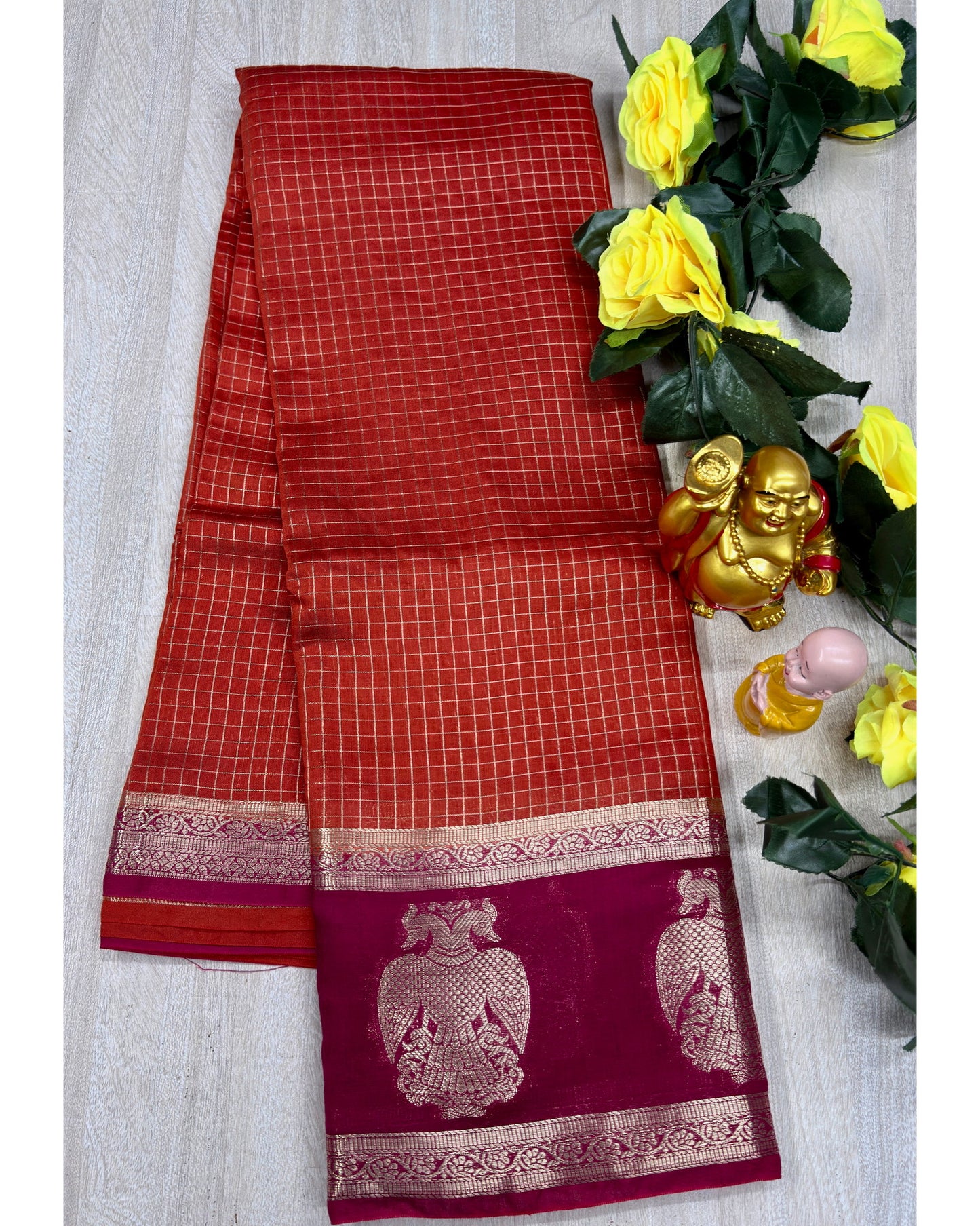 Orange with pink gangabarunda boder